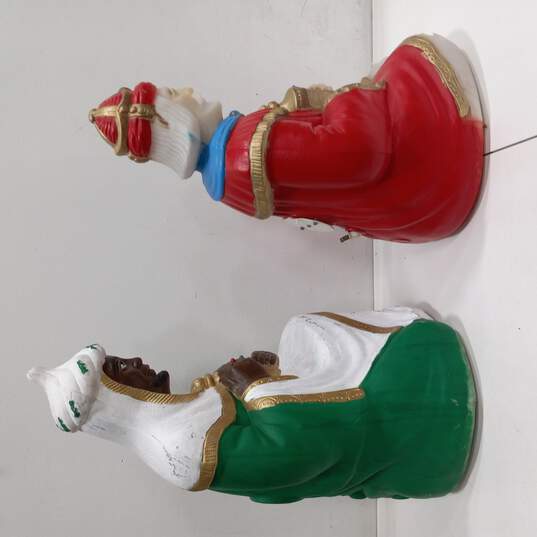 Bundle of Two Nativity Scene Holiday Decorations image number 8