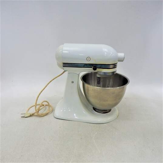 Sold at Auction: VINTAGE CLASSIC KitchenAid STAND MIXER