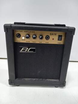 BC GA10 Mini Guitar Amp with Accessories alternative image