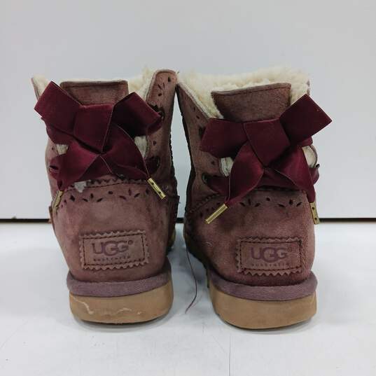 Women's Burgundy Ugg Boots Size 6 image number 4
