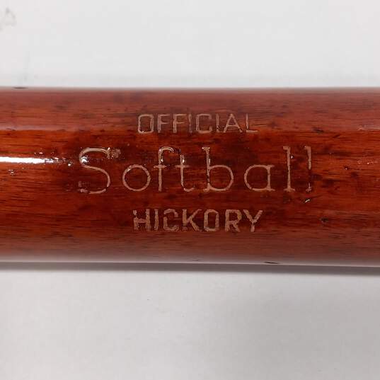 Hillerich & Bradsby Softball Bat Vintage image number 3