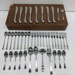 Bundle of Assorted Northland Stainless Silver Tone Cutlery Set In Wood Box alternative image