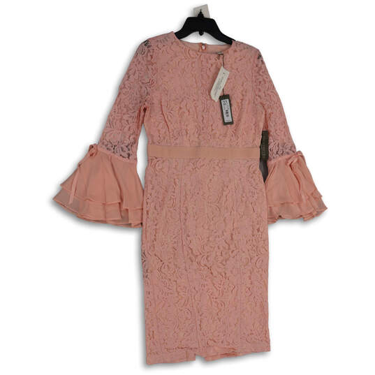 NWT Womens Pink Floral Lace Crew Neck Bell Sleeve Back Zip Sheath Dress 8 image number 1