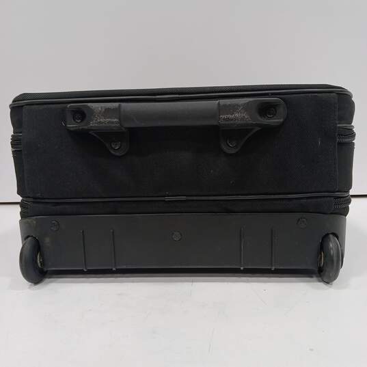 SwissGear Black Laptop Briefcase image number 3