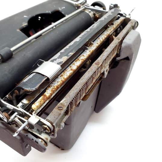 VTG Royal KMM | Desktop Typewriter (P/R - Does not appear to work) image number 3