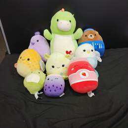 Bundle of 9 Assorted Squishmallows alternative image