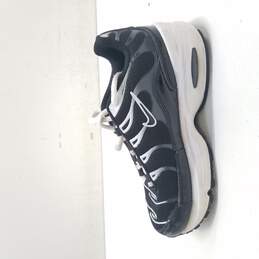 Nike Black/White Shoes Size 12C alternative image