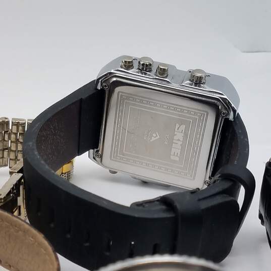 Unique Retro Fossil, Relic, Plus Men's Quartz Watch Collection image number 4