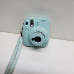 Instax Mini 9 FujiFilm Teal Instant Portable Camera Untested alternative image