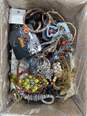 7.8lb Bundle of Mixed Variety Costume Jewelry image number 2