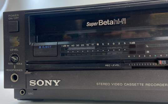 Sony Stereo Video Cassette Recorder SL-HF900 image number 2