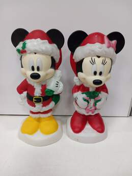 Disney Magic Holiday Mickey & Minnie Lighted Lawn Decor Set