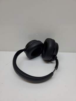 AKG Untested P/R* Y Series Black Over The Ear Noise Cancelling Headphones alternative image