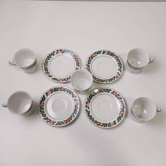 Bundle of Royal Majestic Holiday China Teacups and Saucers image number 2
