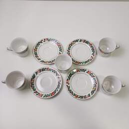 Bundle of Royal Majestic Holiday China Teacups and Saucers alternative image