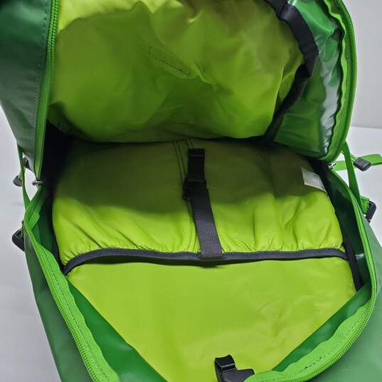 The North Face Base Camp Hot Shot Backpack in Green image number 3