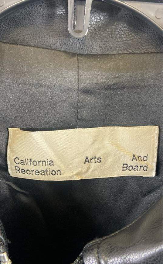 California Recreation Black Jacket - Size SM image number 3