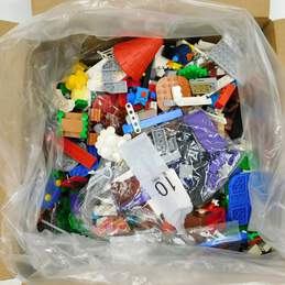 5.6 LBS LEGO Assorted Lego Super Mario Bulk Box alternative image