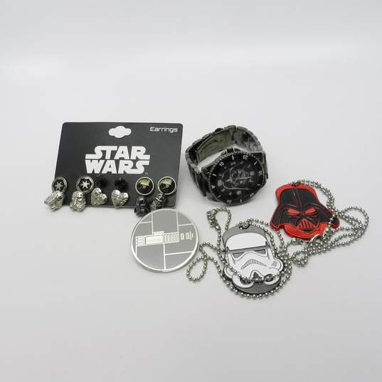 Disney Star Wars Death Star, Darth Vader Pin, Jewelry & Watch image number 1