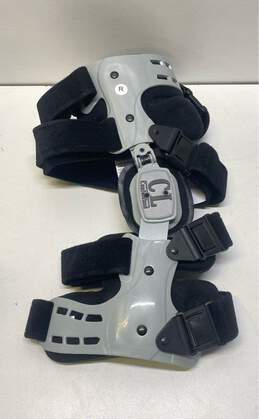 Comfortland Oa Gray Plastic Knee Brace L/R Set alternative image