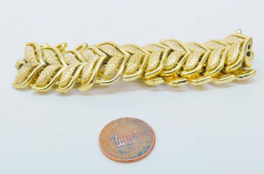 Vintage Coro Goldtone Textured & Smooth Fish Bone Chevron Linked Bracelet 43.9g image number 5