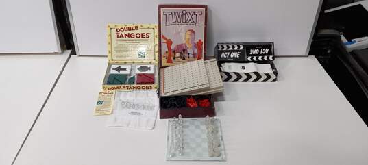 Vintage Bundle of 4 Assorted Board Games image number 3