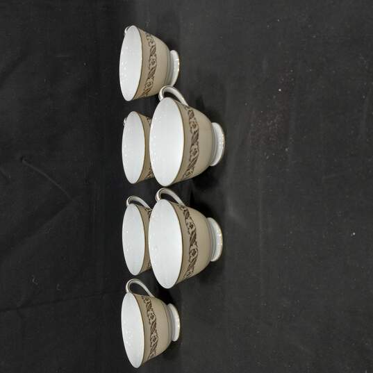 Set of 6 Noritake Gold Leaf Trim Teacups image number 1