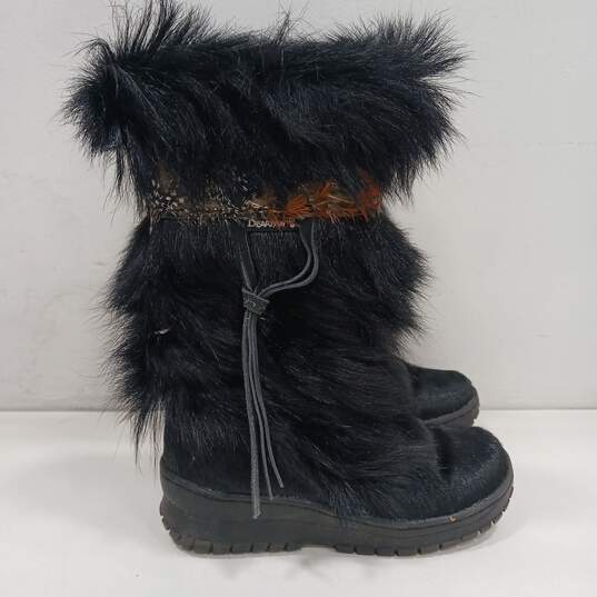 Bear Paw Women's Black Furry Boots Size 5 image number 3