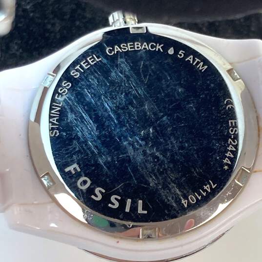 Designer Fossil ES-2444 White Stainless Steel Quartz Round Analog Wristwatch image number 4