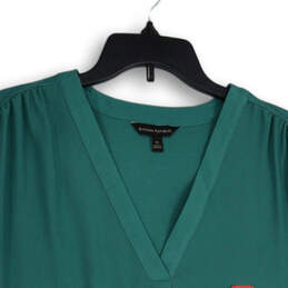 Womens Green V-Neck Short Sleeve Pullover Blouse Top Size Medium