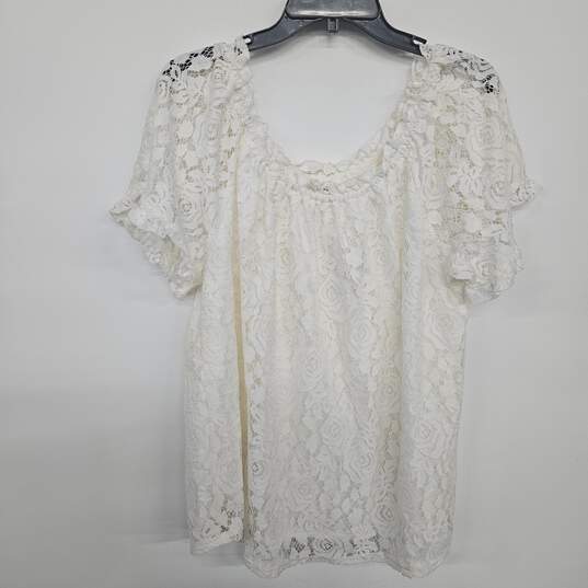 White Lace Floral Print Blouse image number 1
