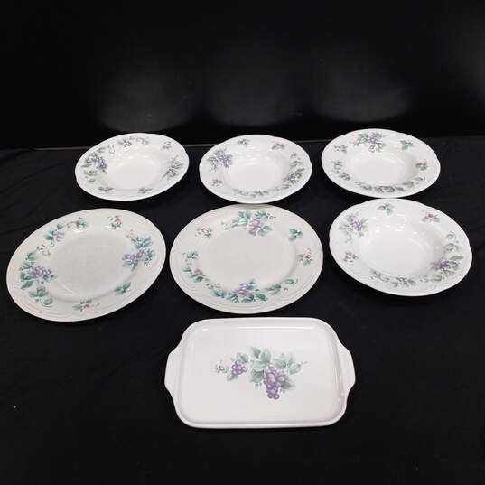 Bundle of Six Pfaltzgraff Plates, Bowls & Platter image number 1