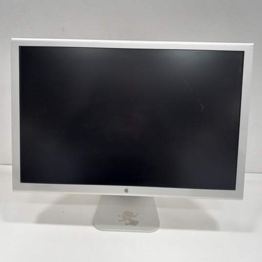 Apple Cinema HD Display Model A1082 image number 1