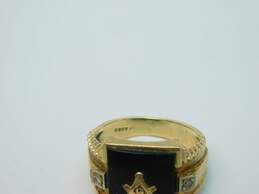 10K Yellow Gold Diamond Accent Faux Onyx Masonic Ring 5.7g alternative image