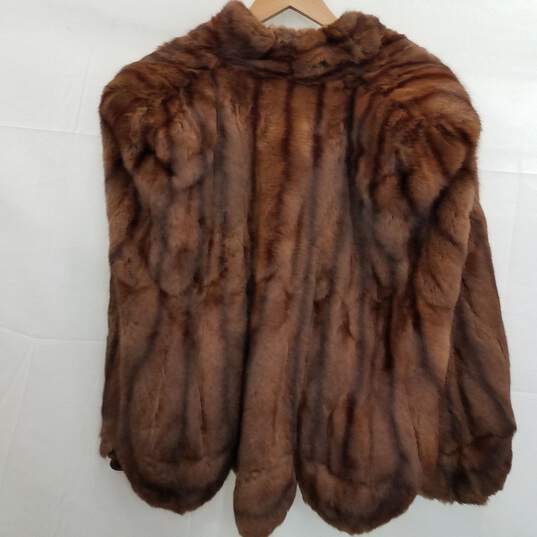 The Crescent Vintage Mink Fur Cape image number 2