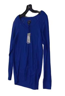 NWT Womens Blue Long Sleeve V Neck Casual Pullover Sweater Size Medium alternative image
