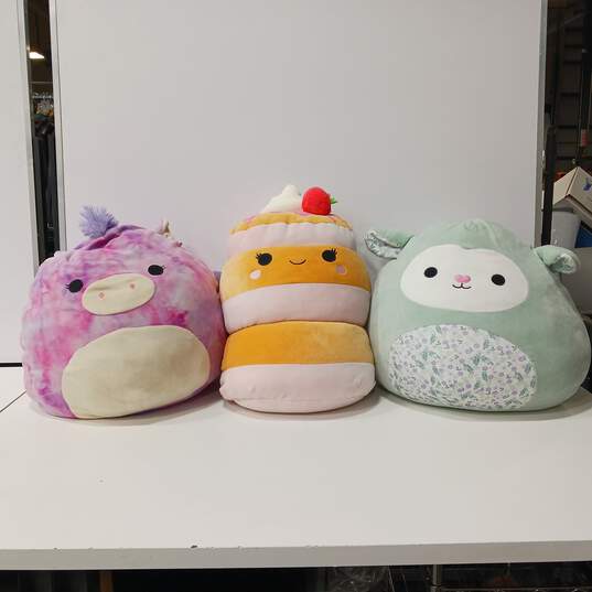 Bundle of Squishmallows image number 1