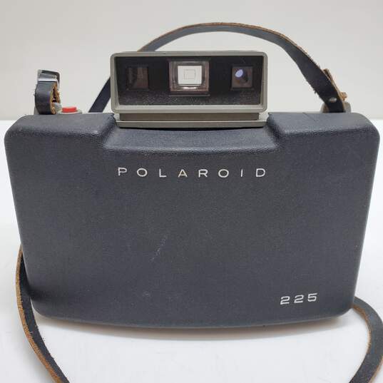 Vintage Polaroid Automatic 225 Land Camera image number 2