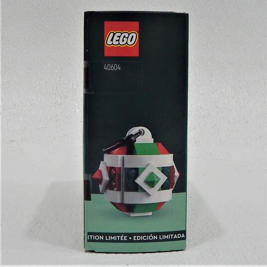 LEGO 40604 Christmas Decor Set image number 5