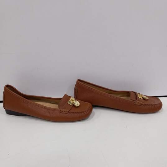 Michael Kors Women's Brown Leather Flats Size 7.5 image number 2