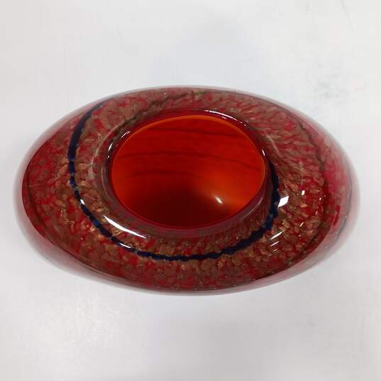 Vintage Heavy Glass Red & Gold Tone Swirled Shimmer Art Vase image number 3
