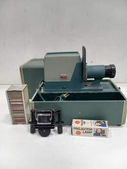 Vintage Argus 300 Slide Projector