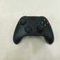 Xbox One 1 Controller image number 3