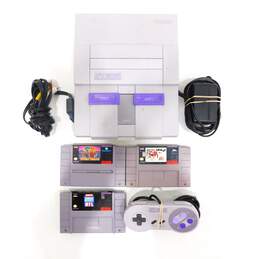 Super Nintendo Entertainment System W/ 3 Games