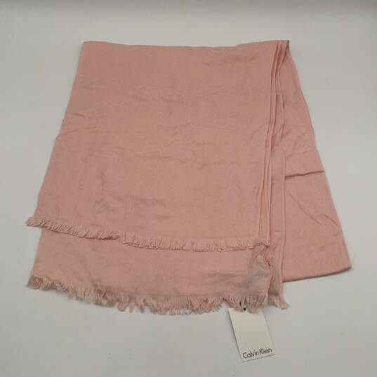 NWT Womens Pink Fringe Multipurpose Fashionable Rectangle Scarf One Size image number 1