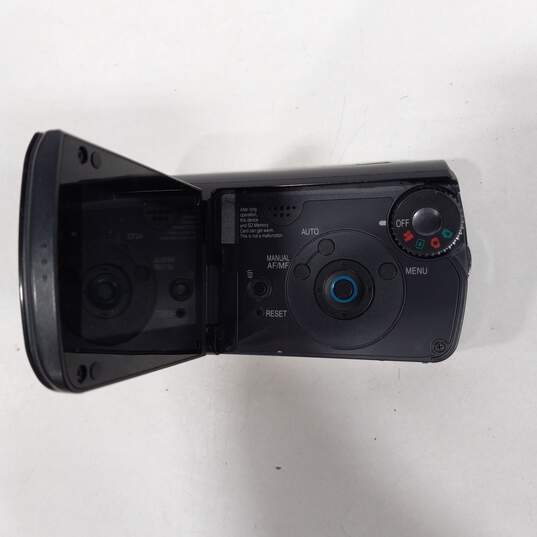 Panasonic Black Video Camera Model SDR-S10 image number 6