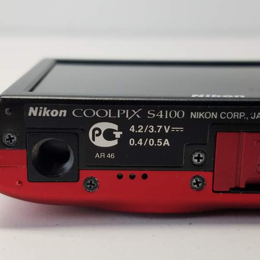 Nikon Coolpix S4100 5x Optical Zoom 14.0 MP Plum Digital Camera
