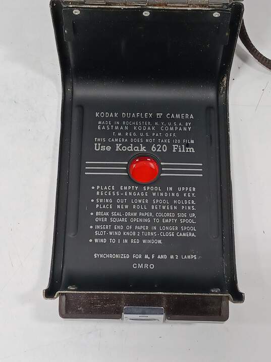 Vintage Kodak Duaflex Film Camera image number 4