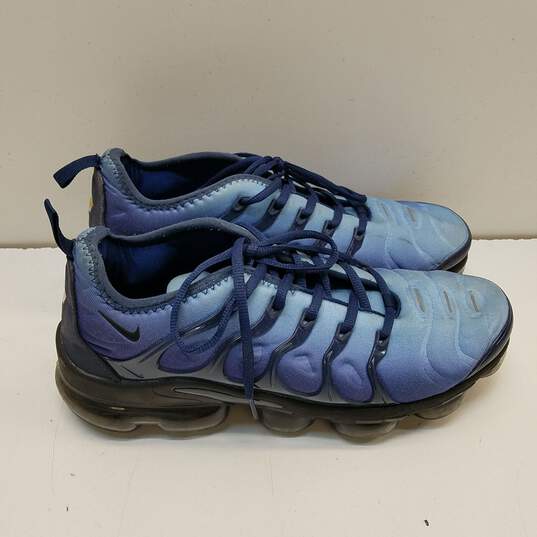 Nike Air VaporMax Plus Obsidian Men's Athletic Shoes Size 11 image number 2