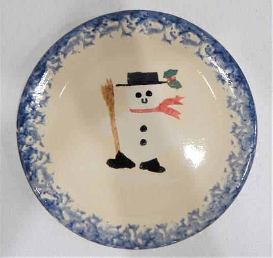 Lenox Happy Holly Days Snowman Salt & Pepper Shaker Set NIB 7 Inch Plate image number 3